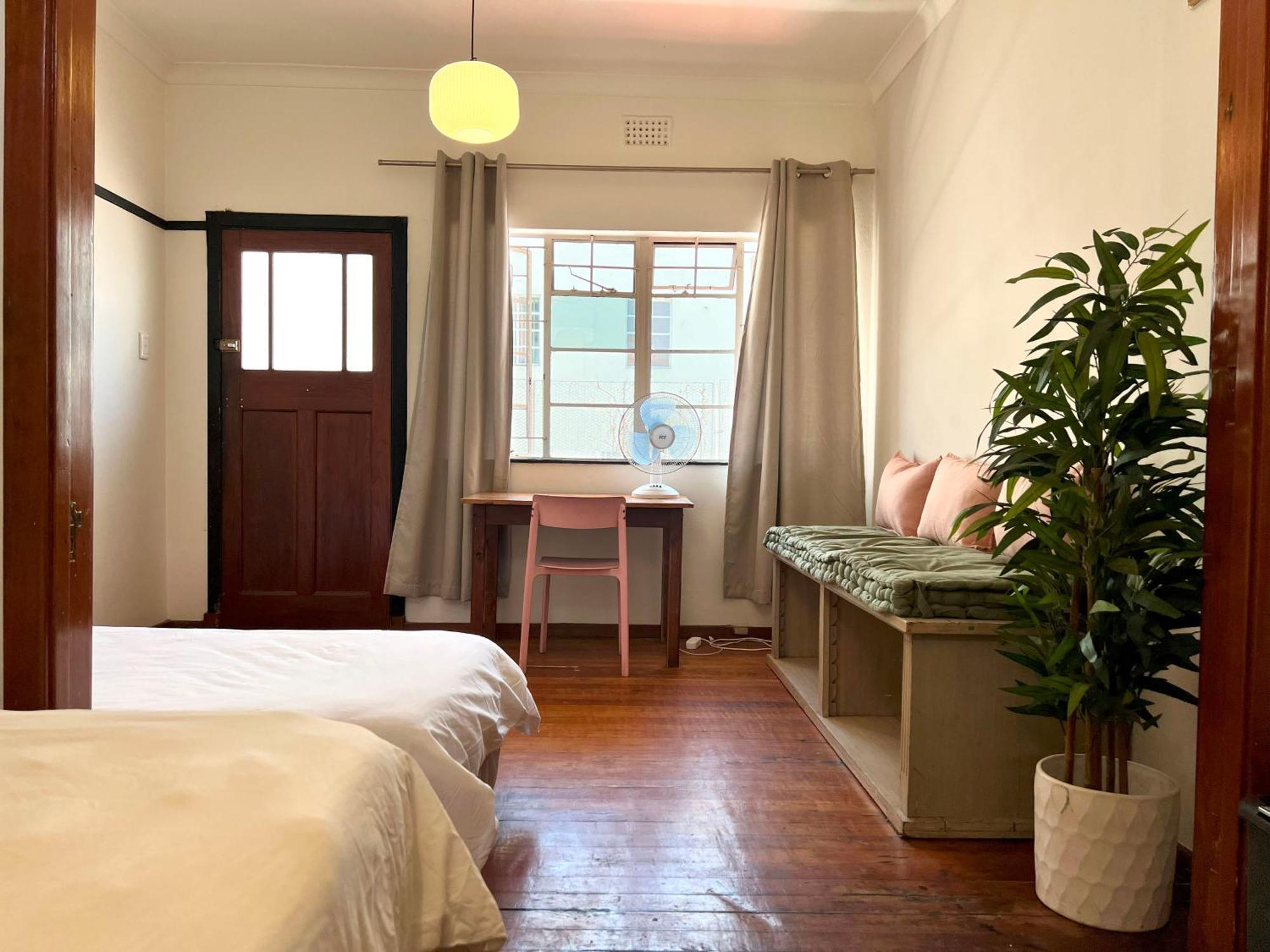 Long Street Backpackers (Adults Only) Hostel Cape Town Exterior foto